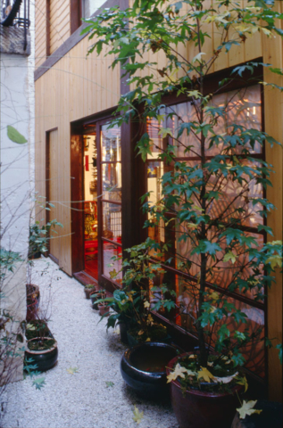 titre, maison bois, architecture de bois, maison à paris